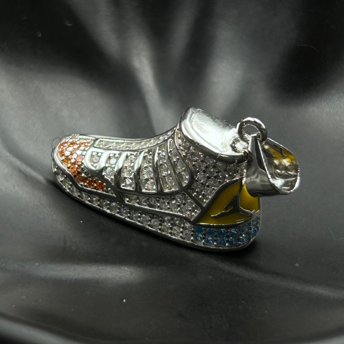 Men's Shoe Pendant - Pure Silver (1)