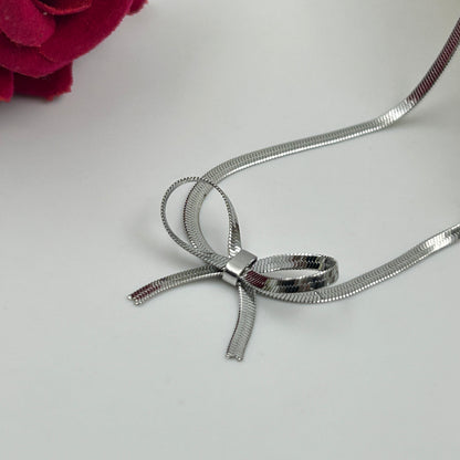 Bow Necklace 18k White gold plated