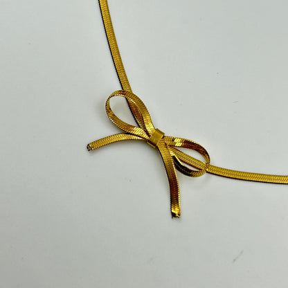 Side Bow Necklace 18k gold plated