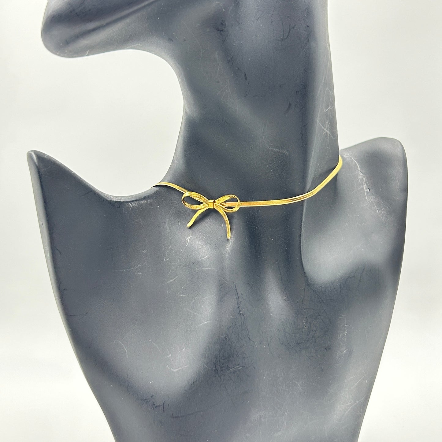 Side Bow Necklace 18k gold plated