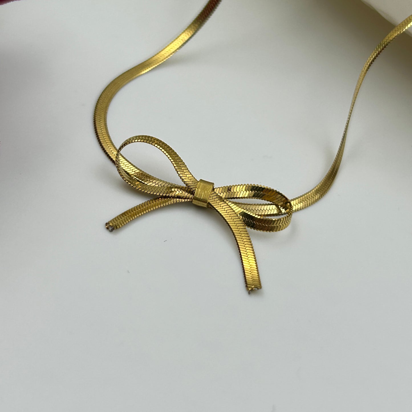 Side Bow Necklace 18k gold plated