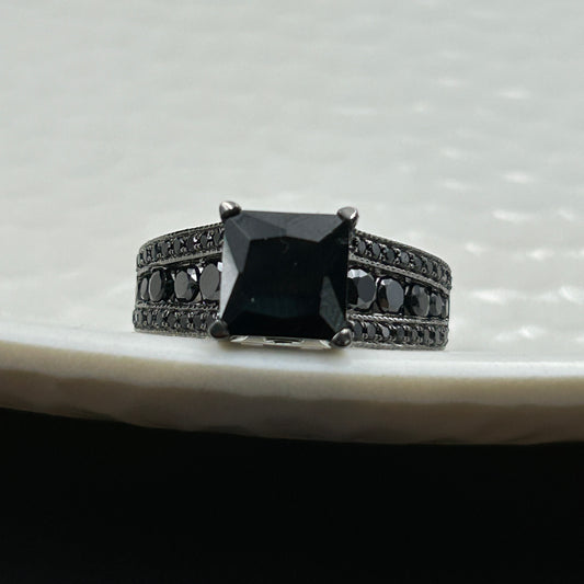 Black Gold Solitaire Ring - Silver Ring