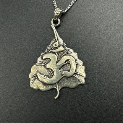 Oxodised Silver OM Pendant - Leaf Pendant