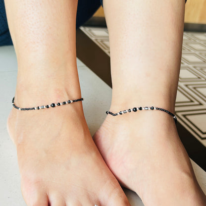 92.5 Silver Black Beads Anklet - Silver Payal