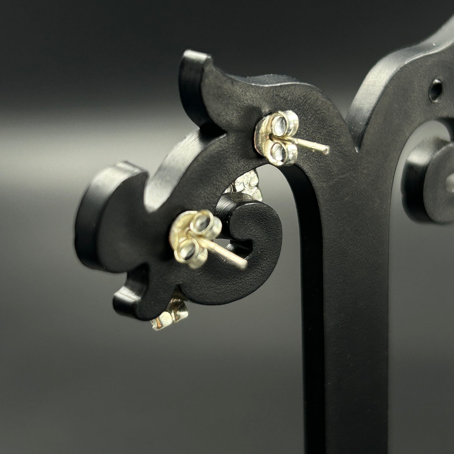 Pure Silver Minimal Earring