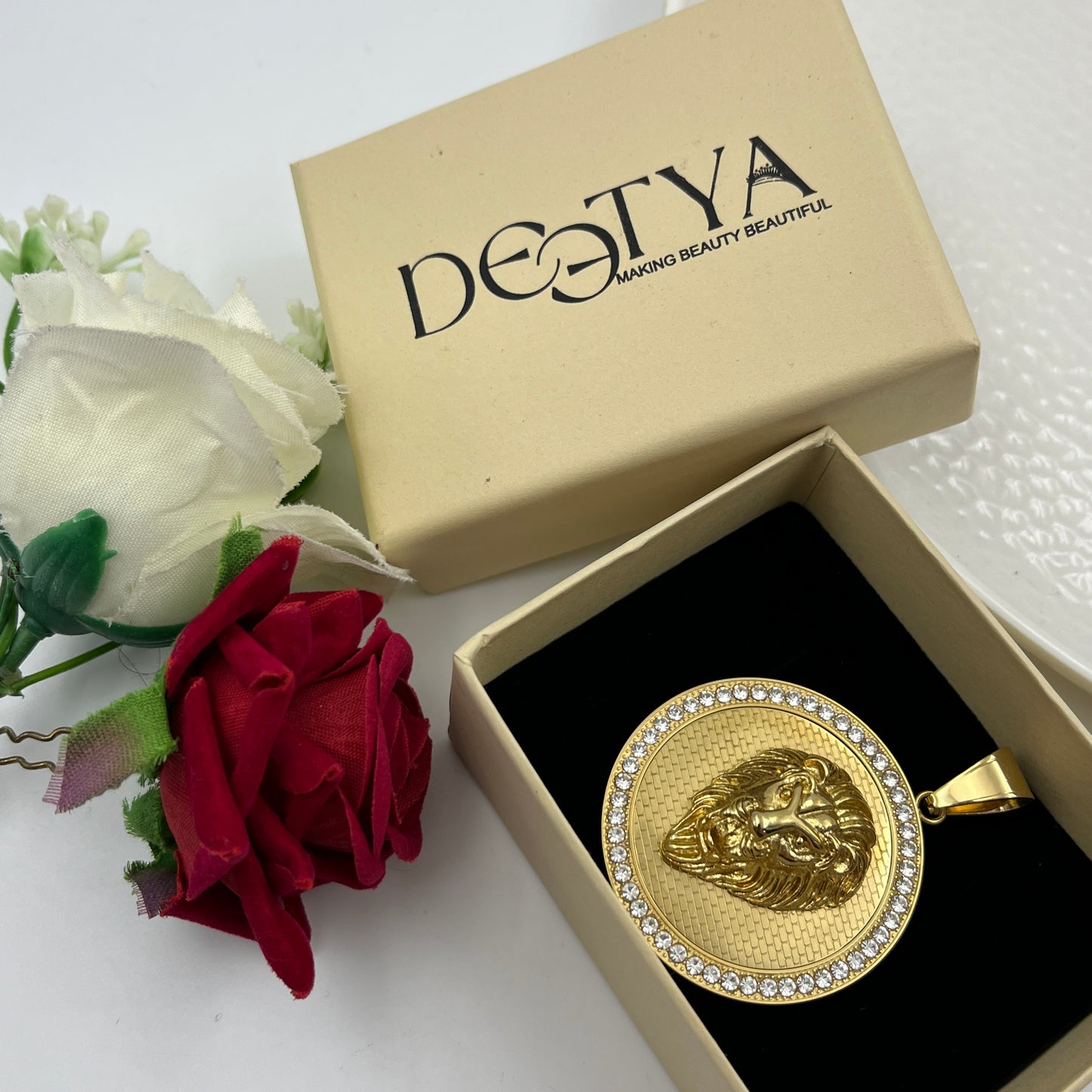 Diamond Lion Face Pendant - Stainless Steel