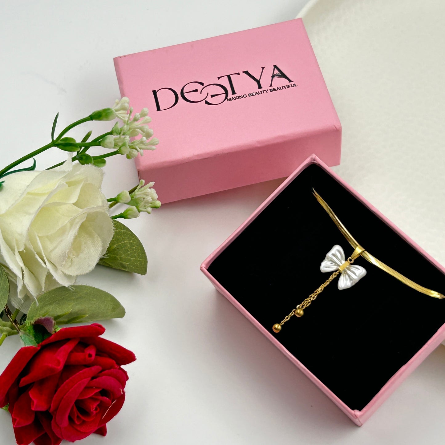 18K Gold Plated BOW Necklace Sanke Cahin