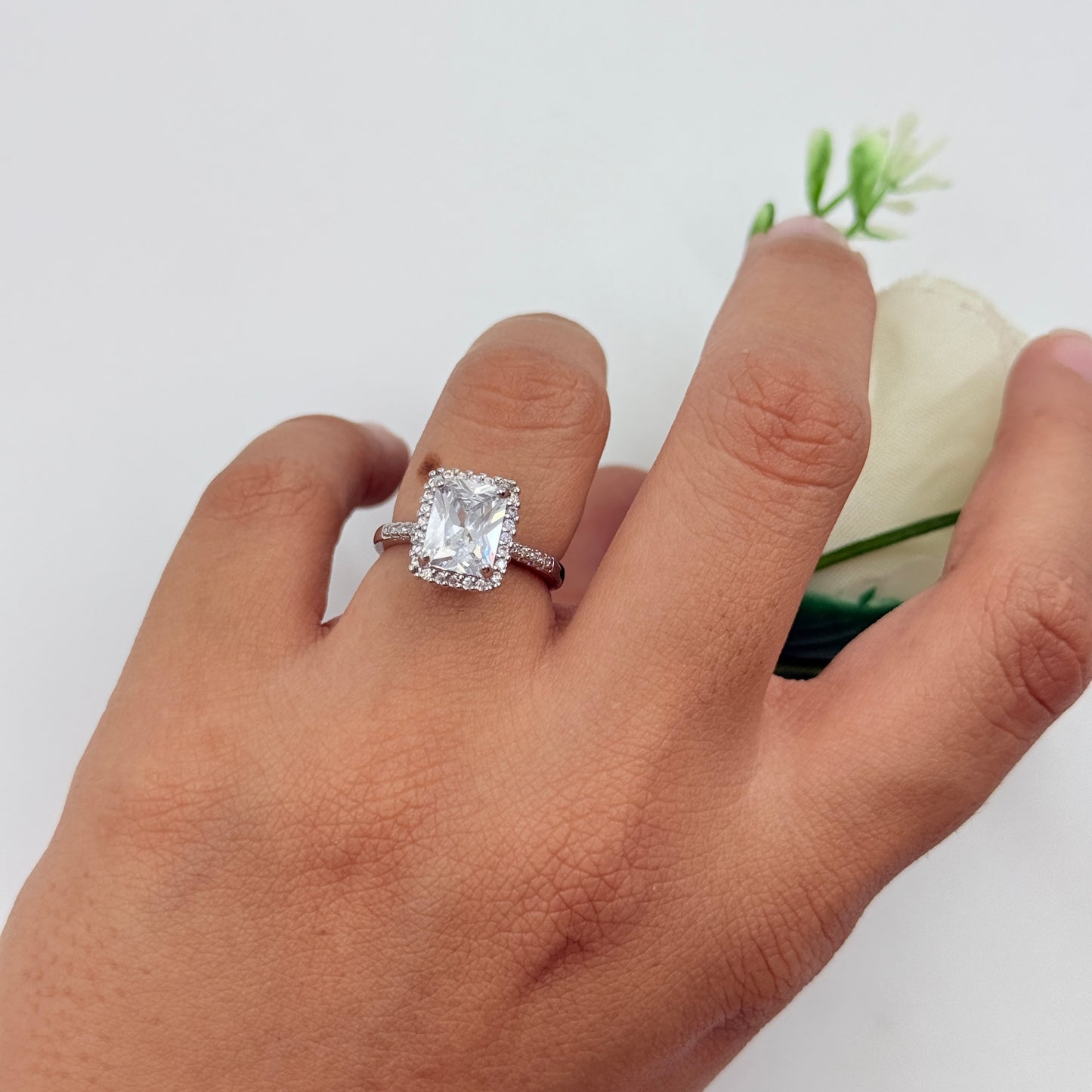 Diamond Ring 18k White Gold Plated