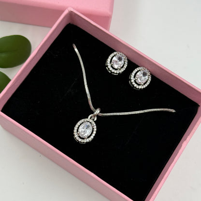 Pendant Set Oval Cut - 18k Gold Plated Solitaire Pendant with Earrings
