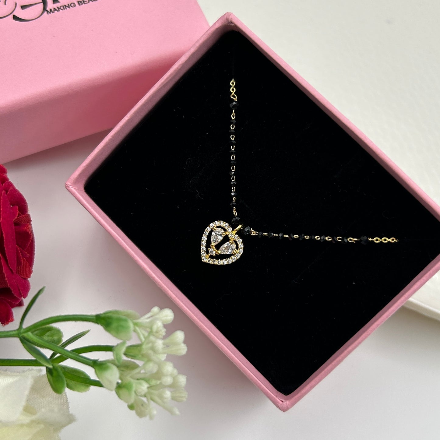 Rakul Preet Singh 18k Gold Plated Heart Mangalsutra