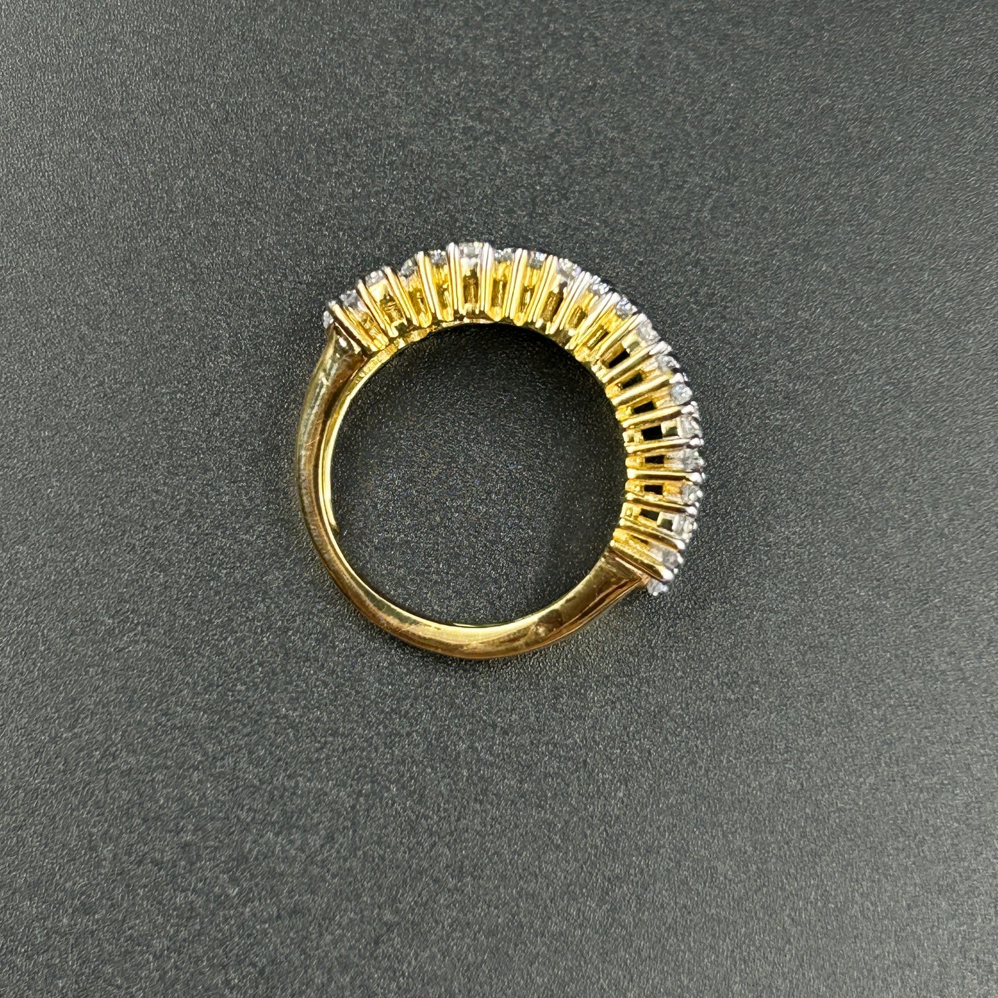 Modern Yellow Gold Ring - Silver