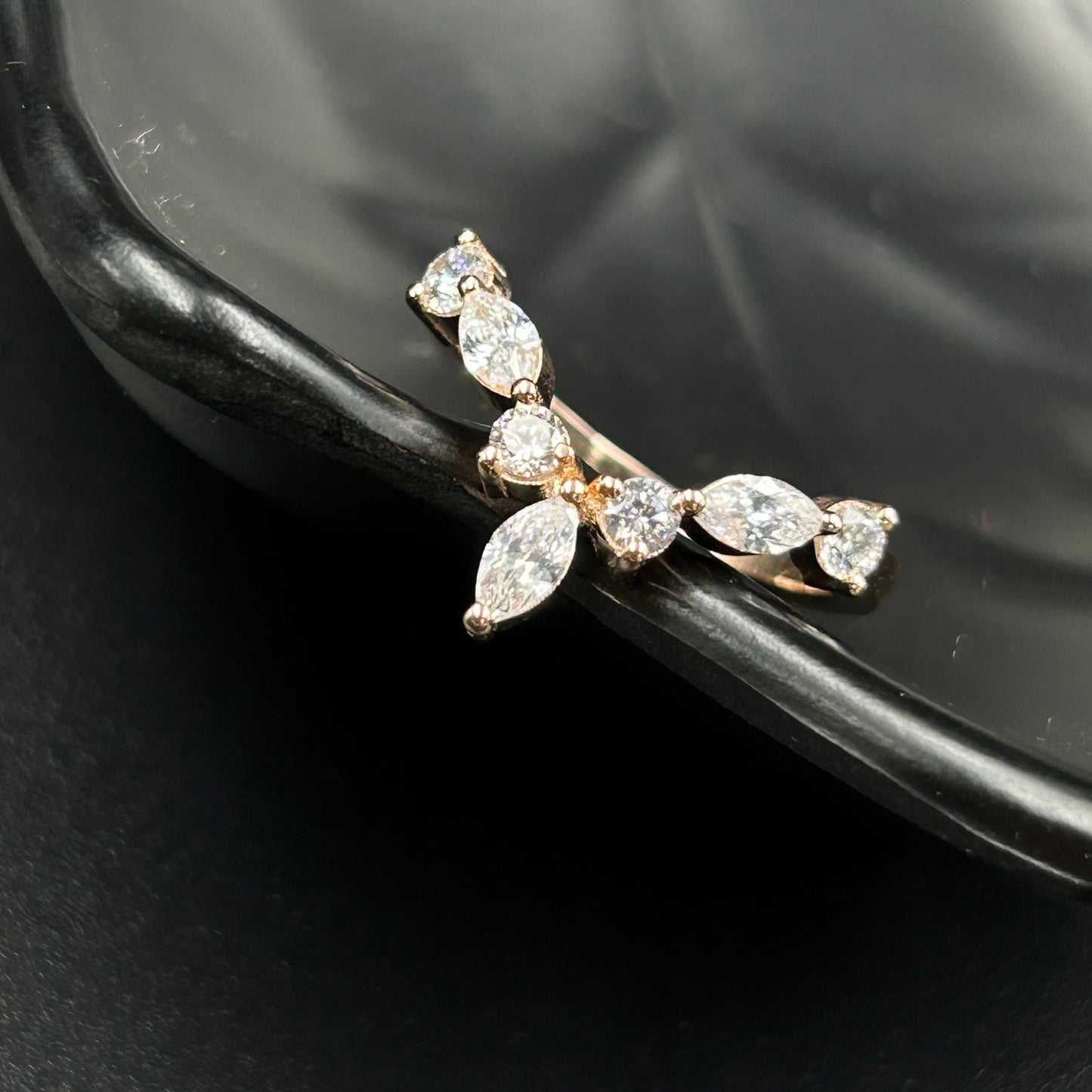 Diamond "V" Ring