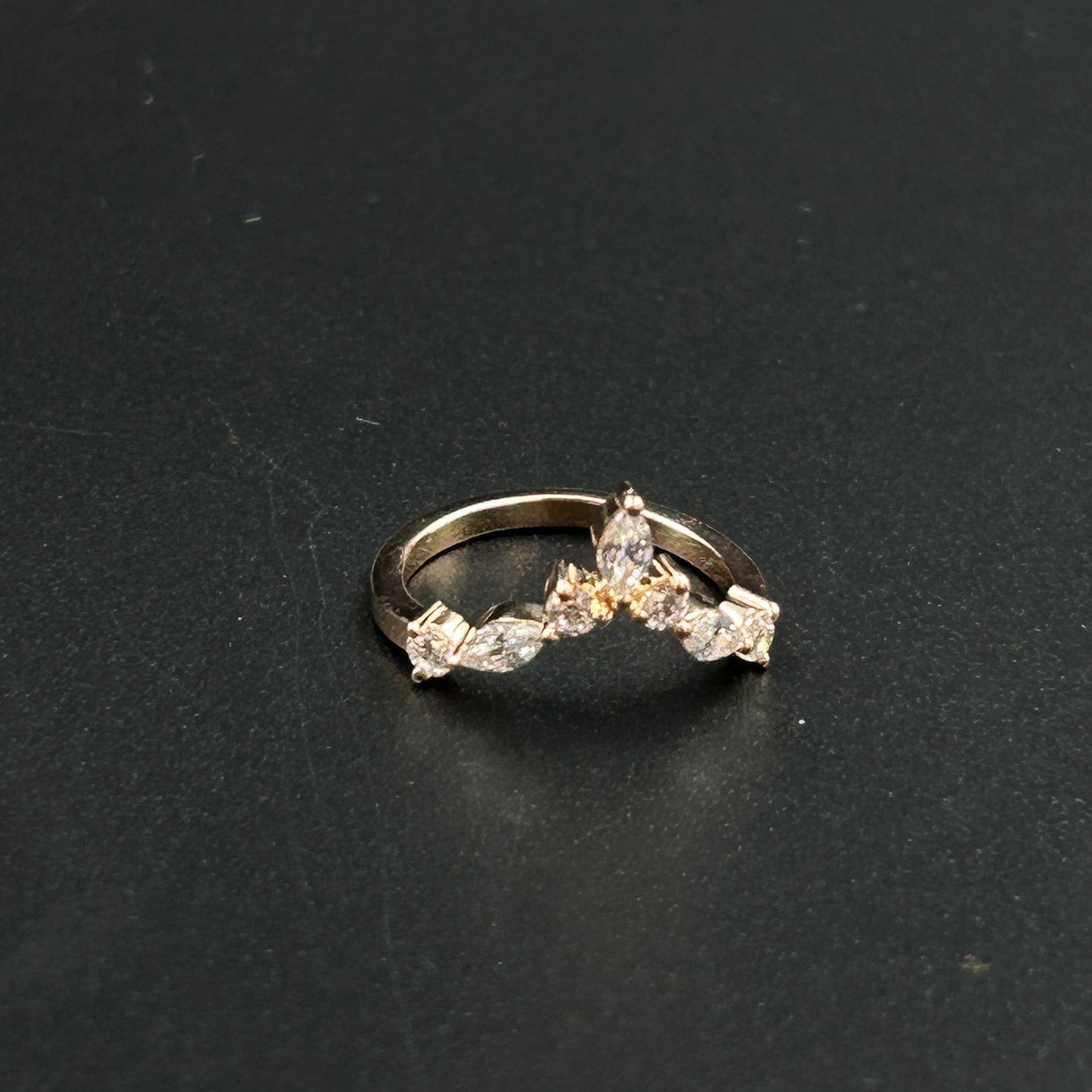 Diamond "V" Ring