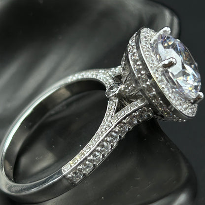 Women’s Silver Engagement Ring