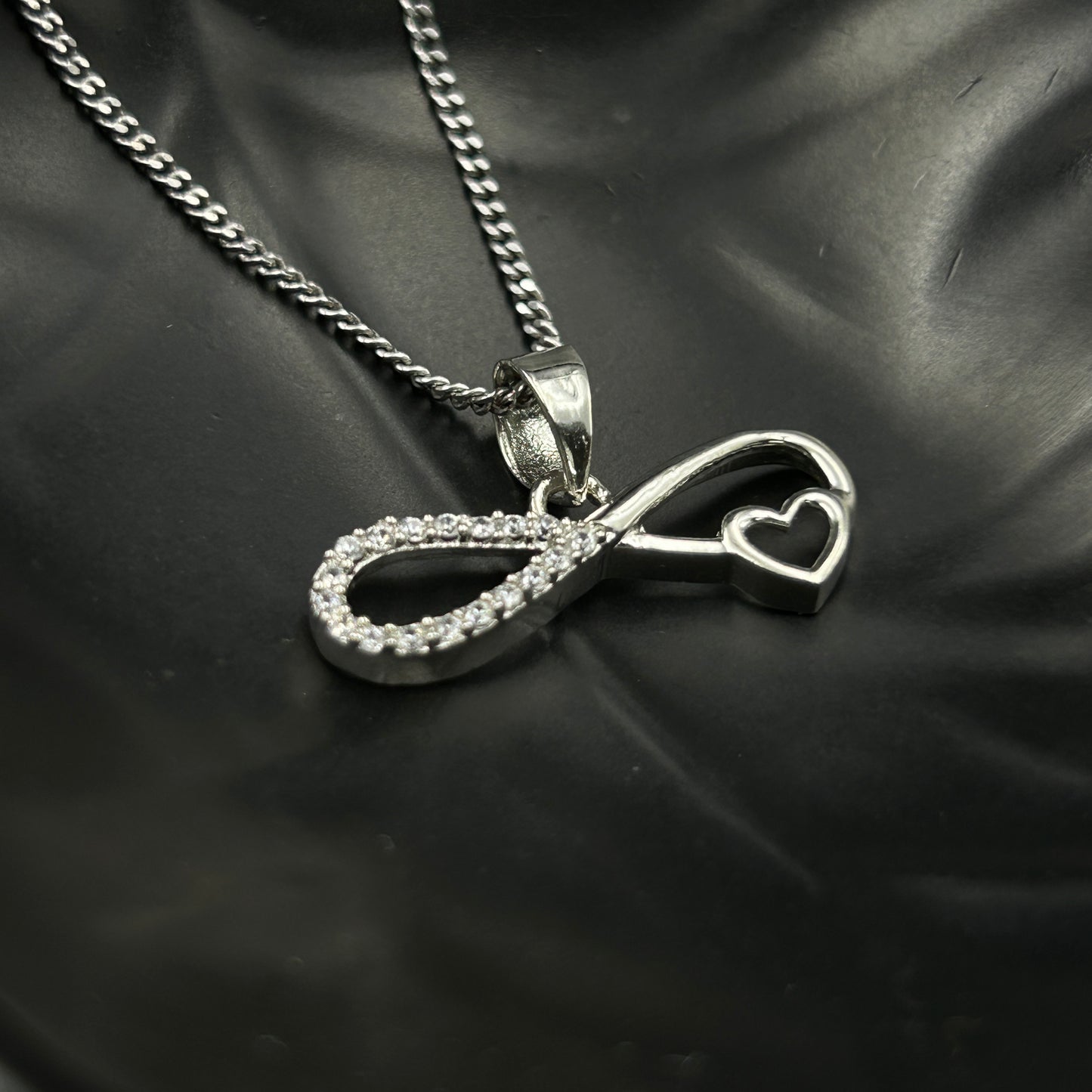 92.5 Silver Infinity Heart Pendant (6)