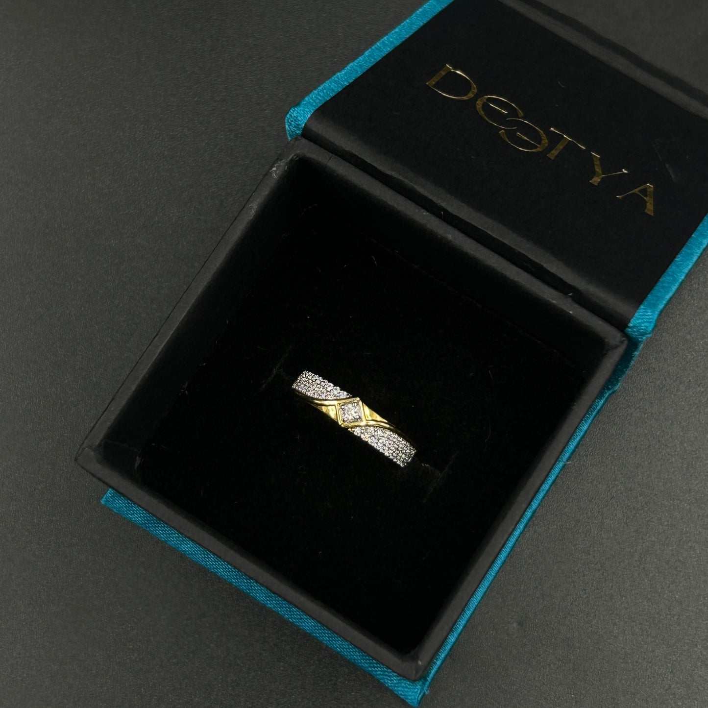 Yellow Gold Diamond Ring - Silver