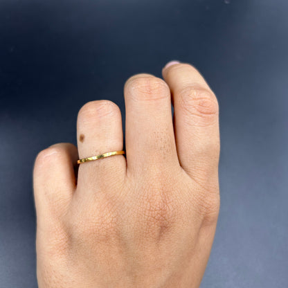 Minimal Diamond Ring