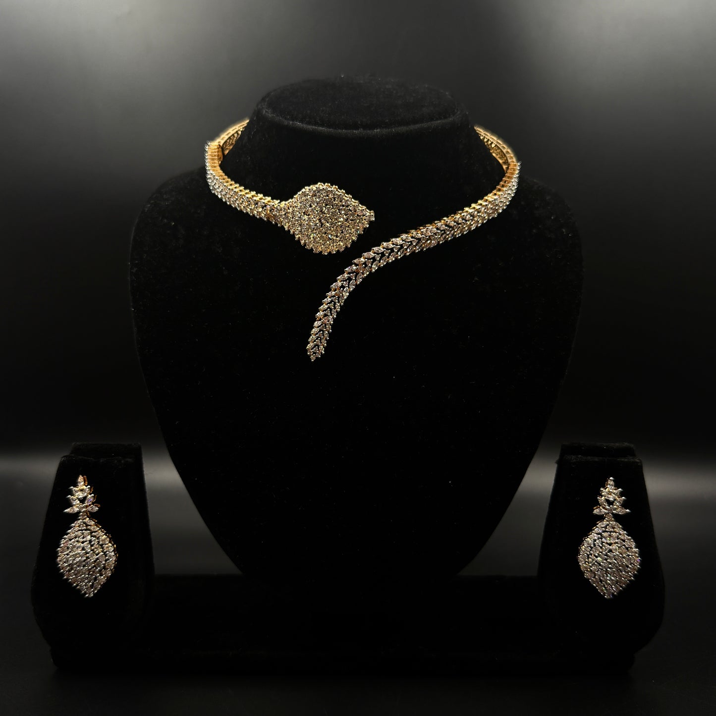 Leaf Choker With Earrings - Demi Fine