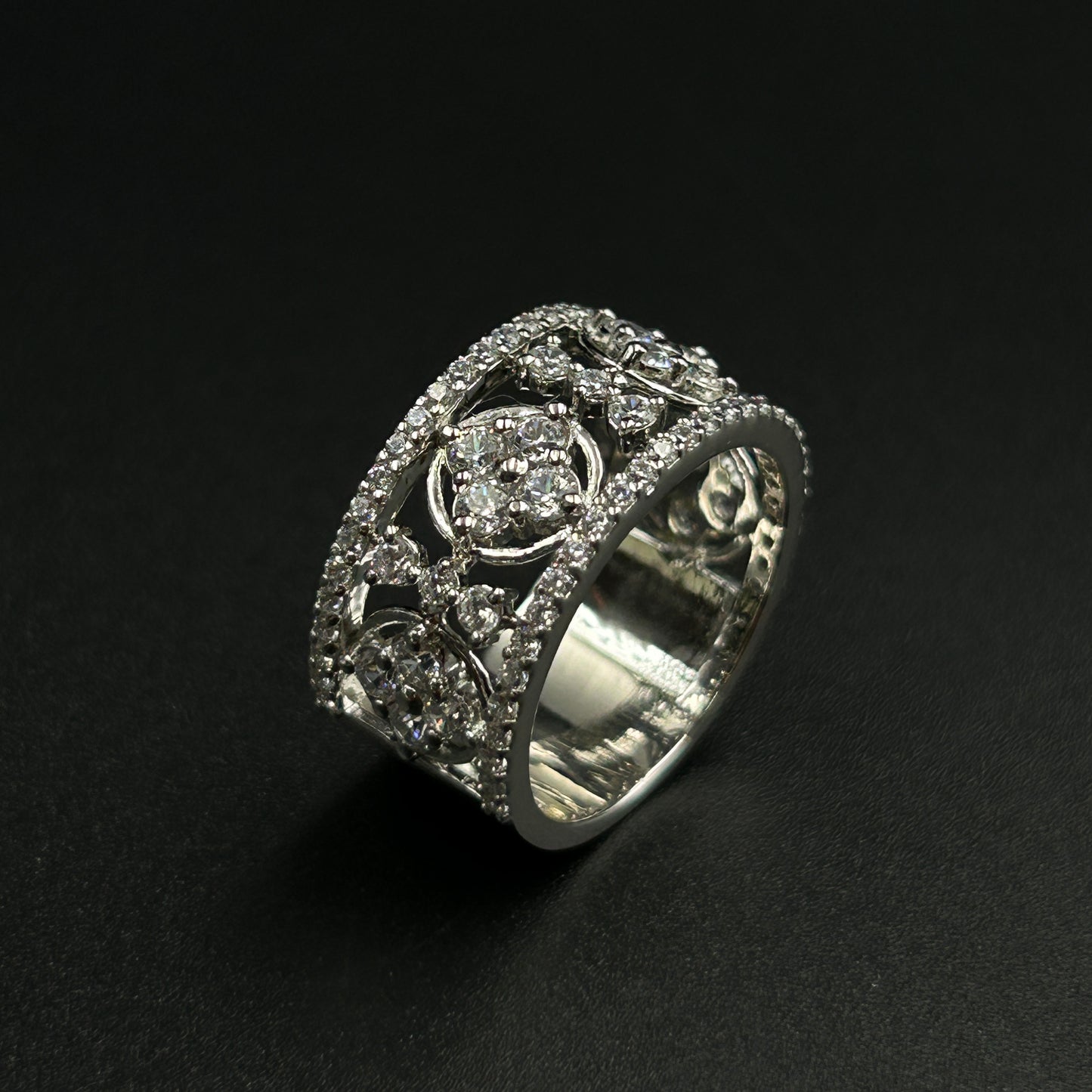 Pure Silver Vintage Ring