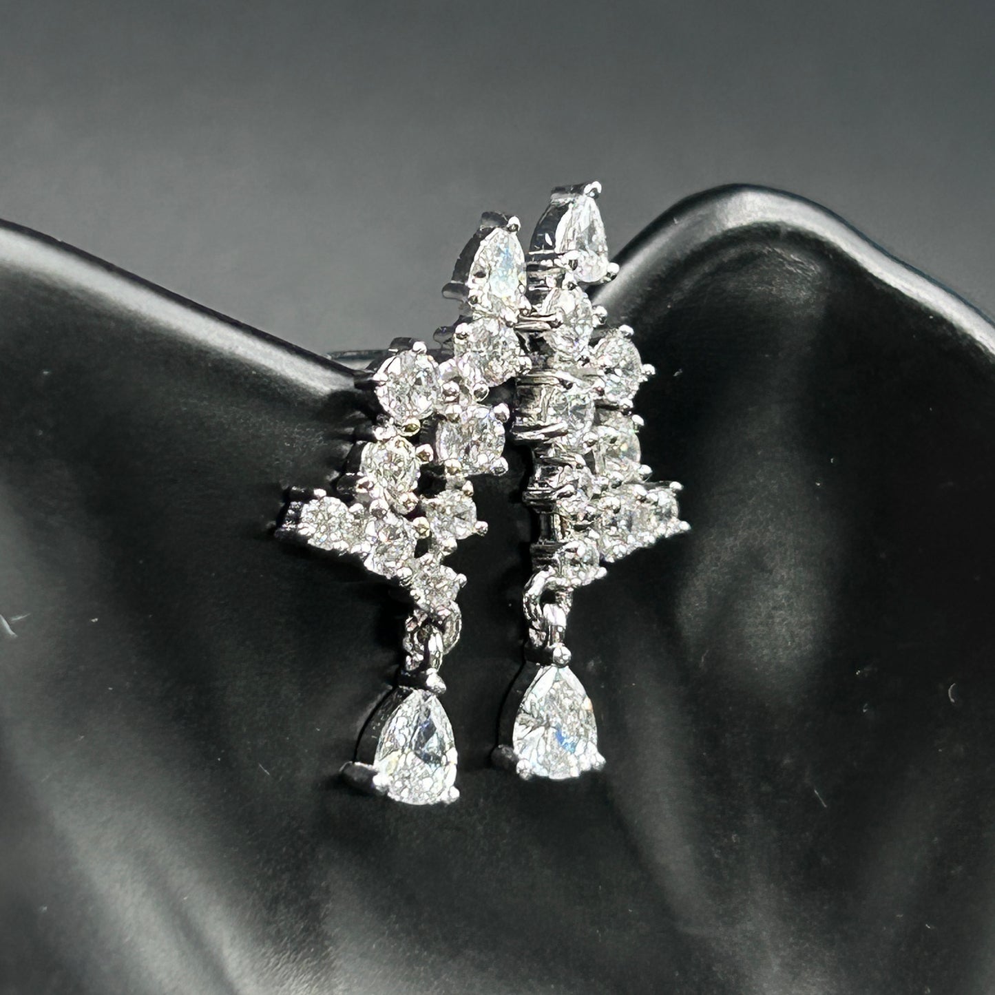 Cluster Diamond Earring