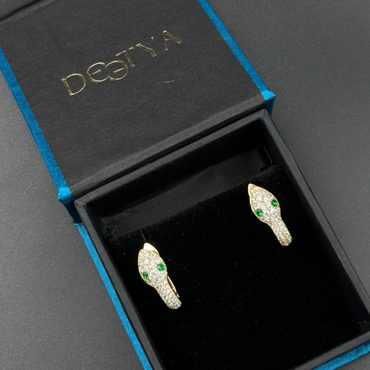 Green Diamond Snake Earring