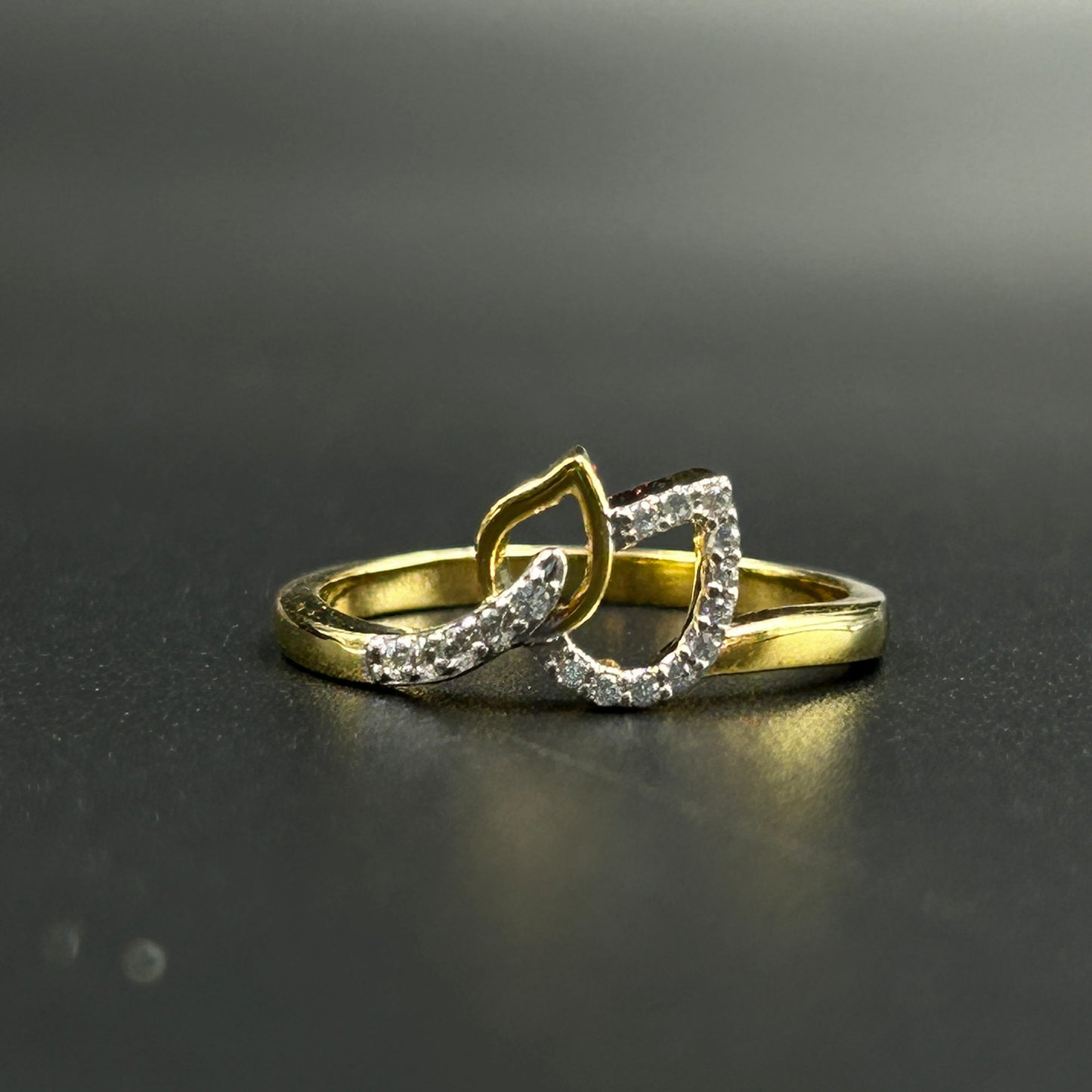 Two Leaf Diamond Ring