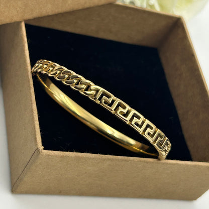 Women’s 18k Yellow Gold Plated Bracelet/Kada